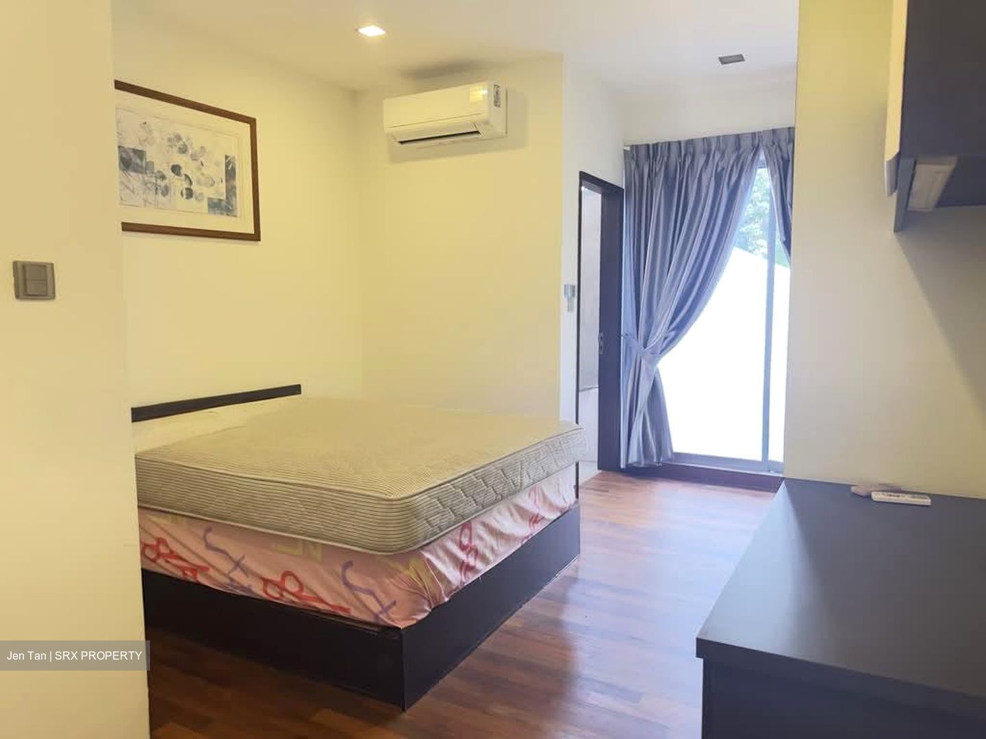 Bedok Road (D16), Terrace #565210741